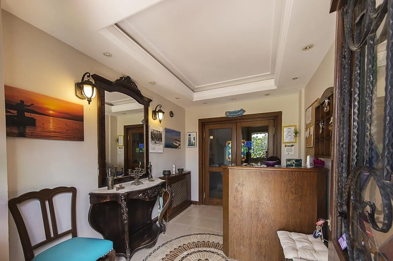 Cunda Nesos Pansiyon Hotel Ayvalik Guest house